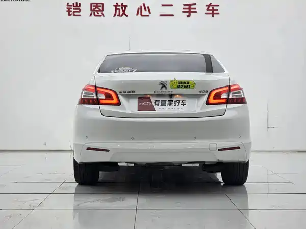 Peugeot 408 2015