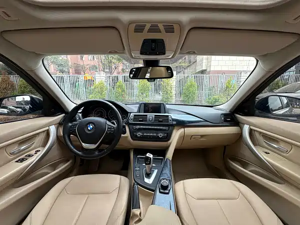 BMW 3 Series 2015
