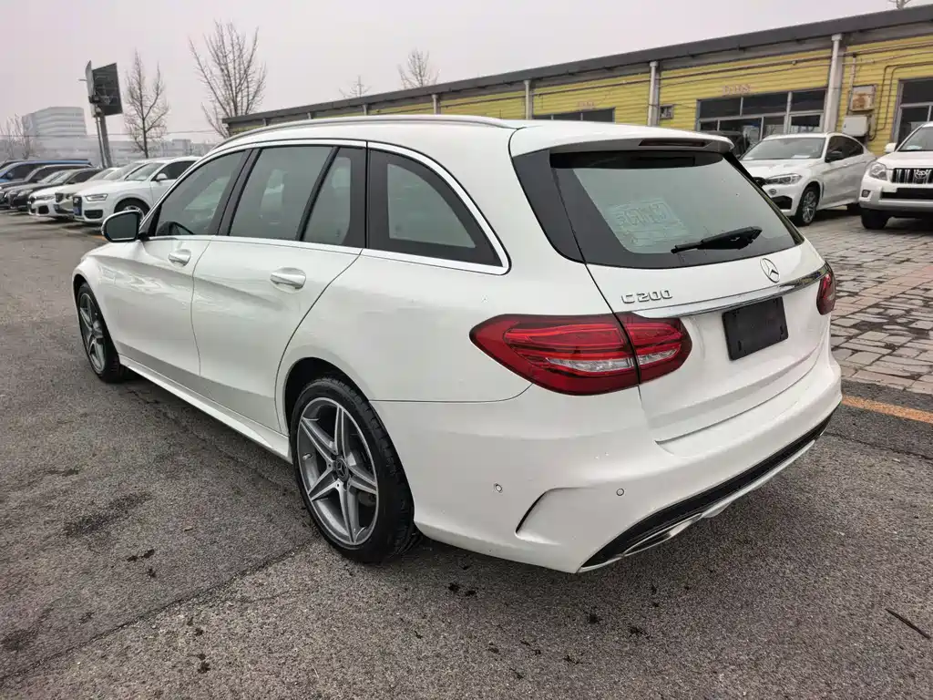 Mercedes-Benz C-Class 2018
