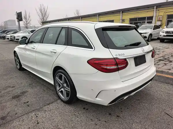 Mercedes-Benz C-Class 2018