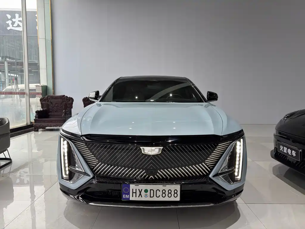 Cadillac Lyriq 2023