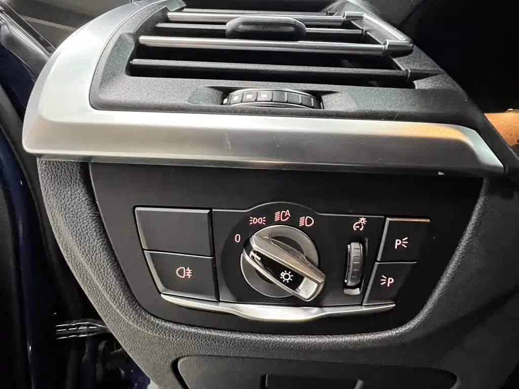 BMW X3 2022 — фото 16