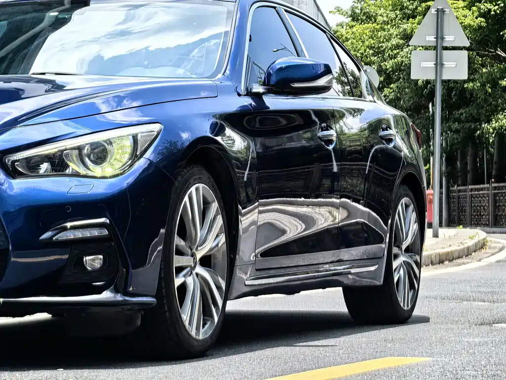 Infiniti Q50L 2019 — фото 7