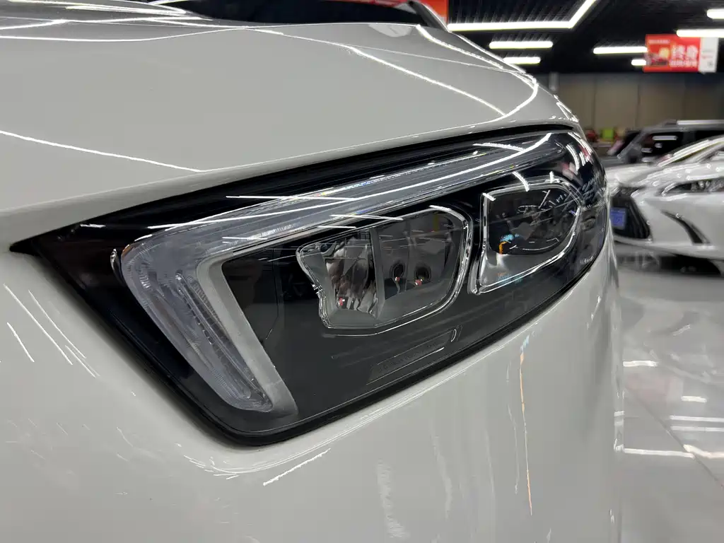 Mercedes-Benz A-Class 2023 — фото 12