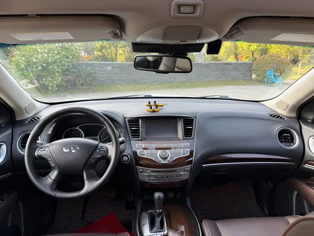 Infiniti JX 2015 — фото 6