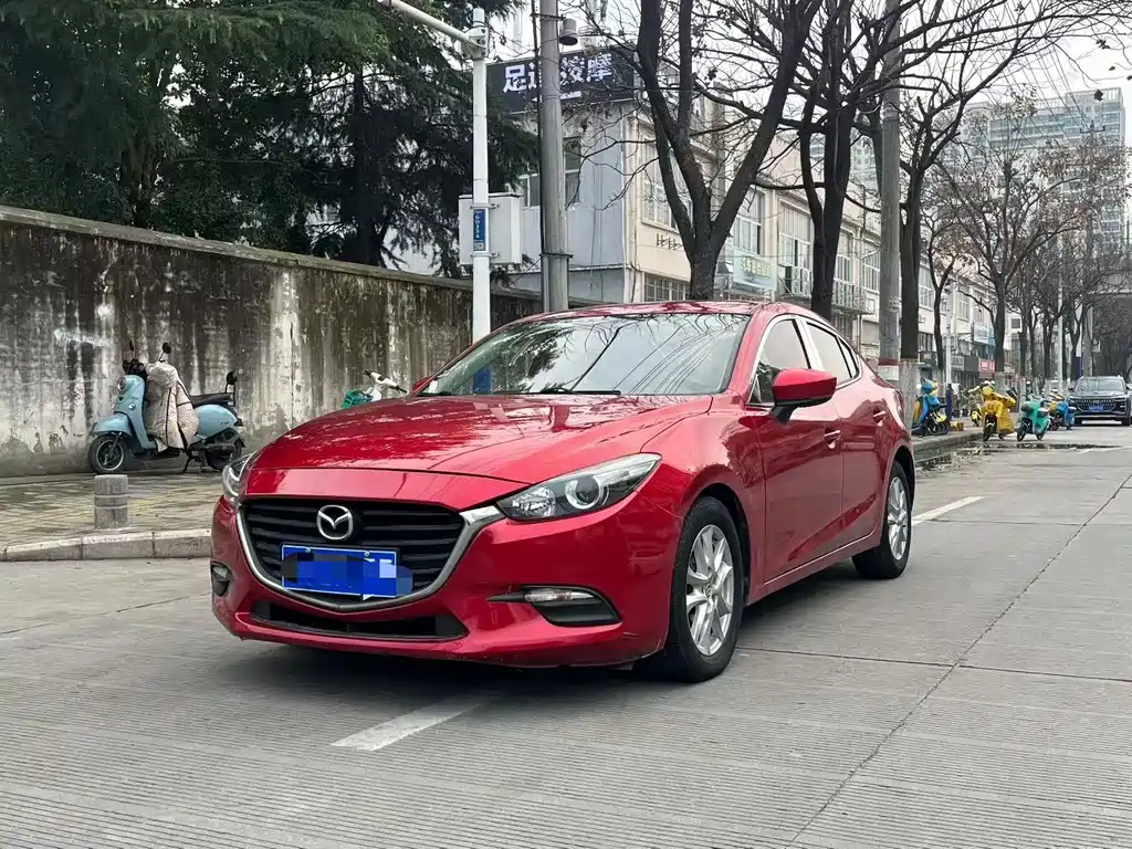 Mazda 3 Axela 2018 — фото 1