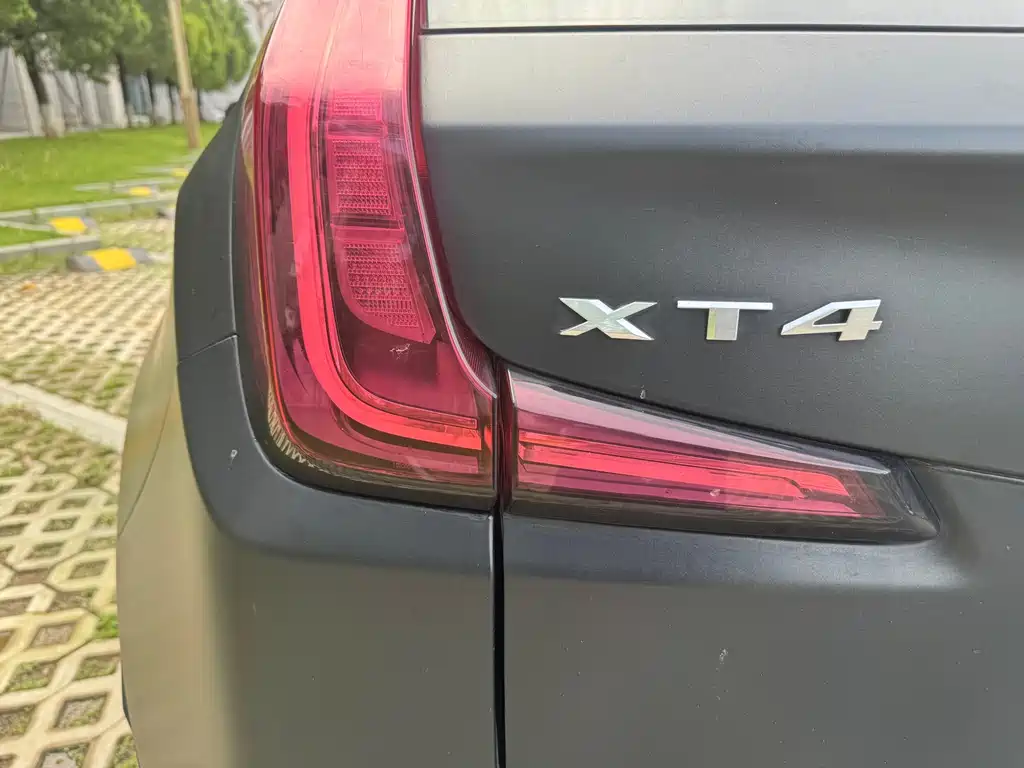 Cadillac XT4 2021 — фото 20