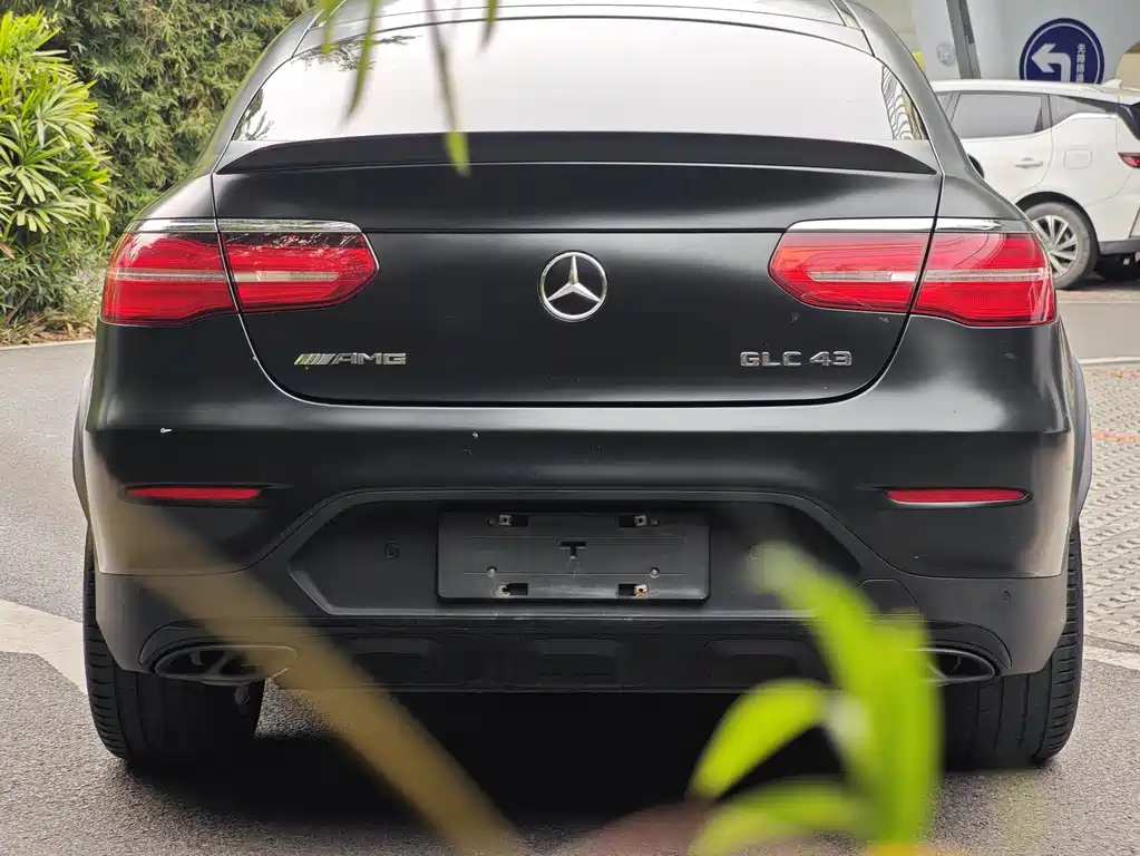 Mercedes-Benz GLC Coupe AMG 2017 — фото 6