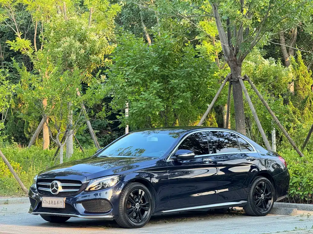 Mercedes-Benz C-Class 2018