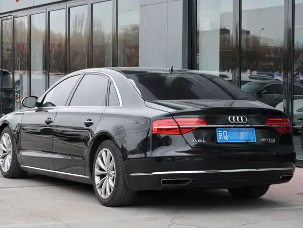 Audi A8 2016