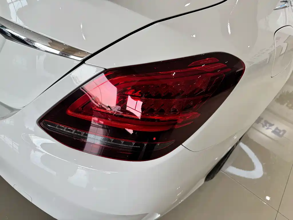 Mercedes-Benz C-Class 2021 — фото 19