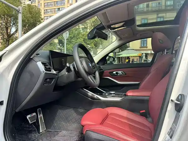 BMW 3 Series 2023