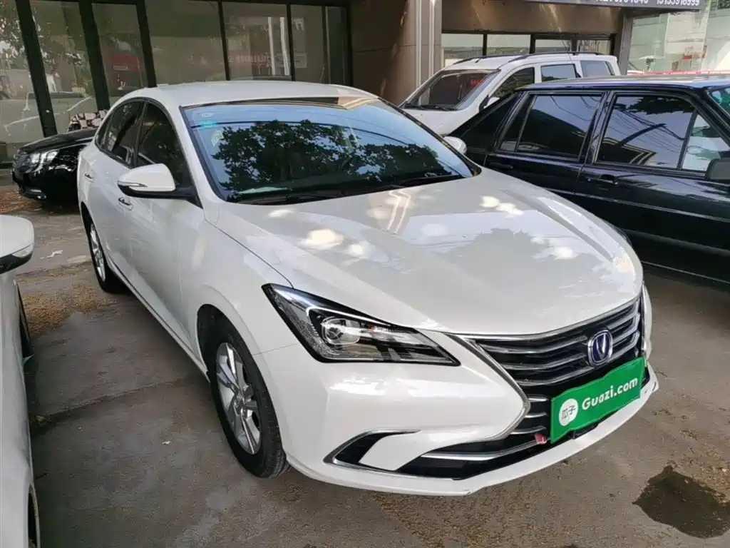 Changan Eado 2019 — фото 4