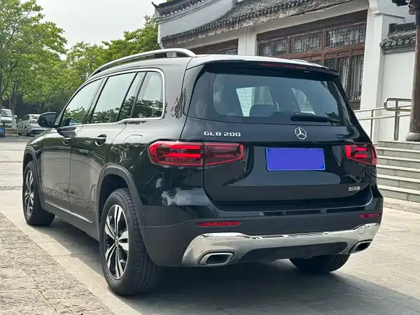 Mercedes-Benz GLB 2024
