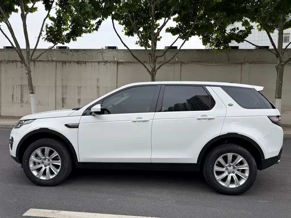 Land Rover Discovery Sport 2019 — фото 7