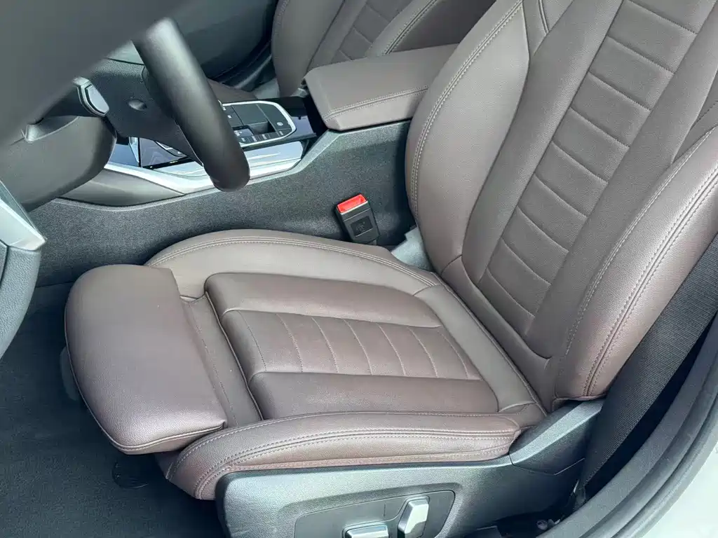 BMW 3 Series 2020 — фото 19