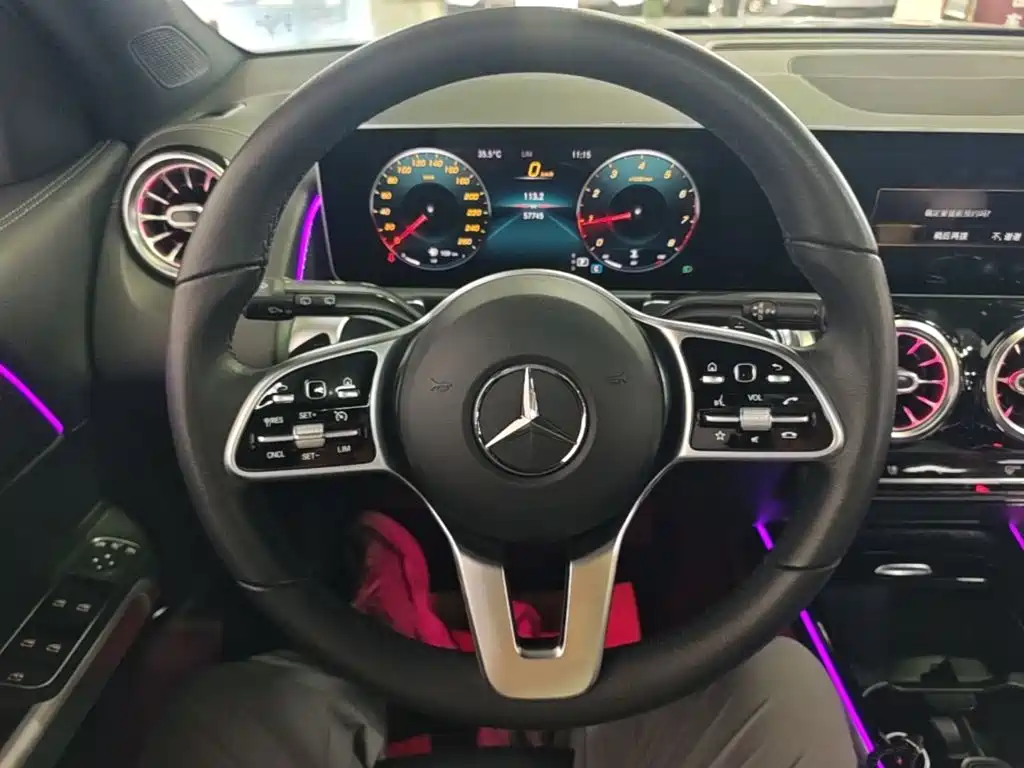 Mercedes-Benz GLB 2020 — фото 11