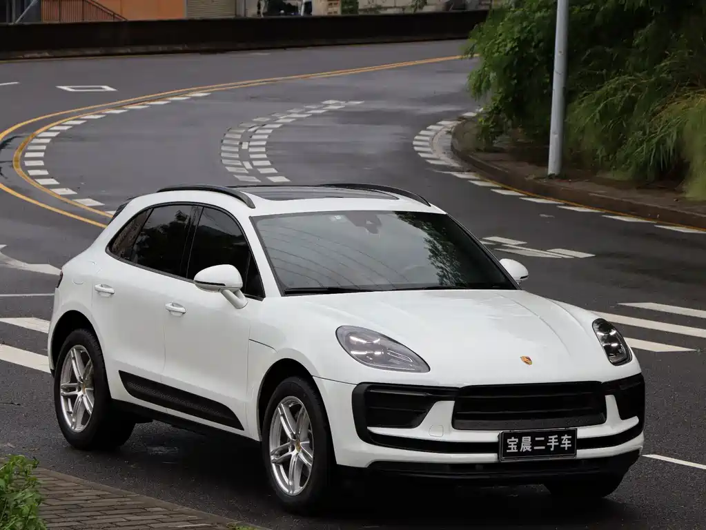 Porsche Macan 2023 — фото 3