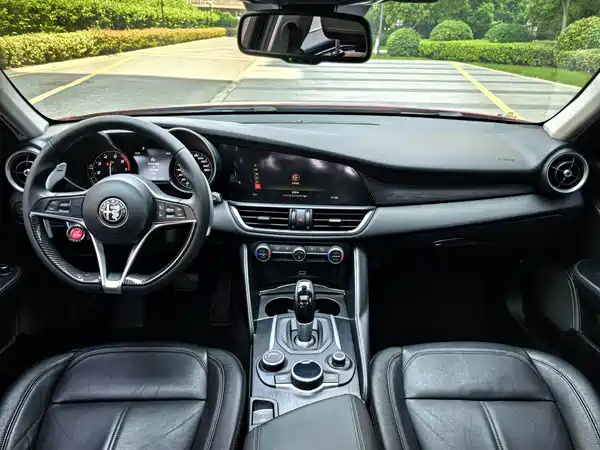 Alfa Romeo Giulia Juliet 2017