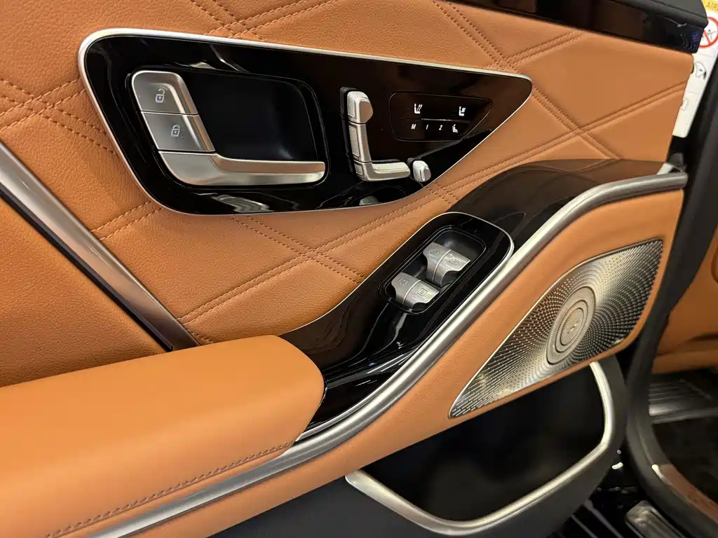 Mercedes-Benz Maybach S-Class 2025 — фото 9