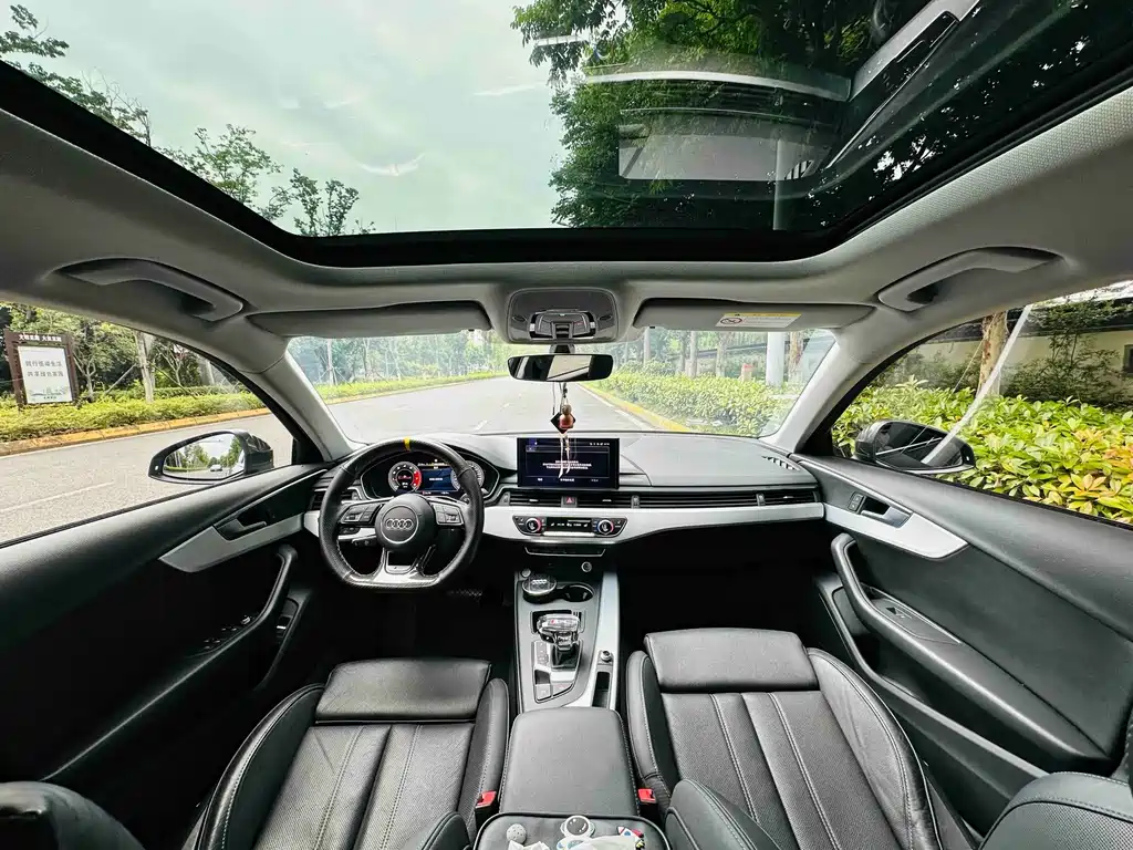 Audi A4L 2021