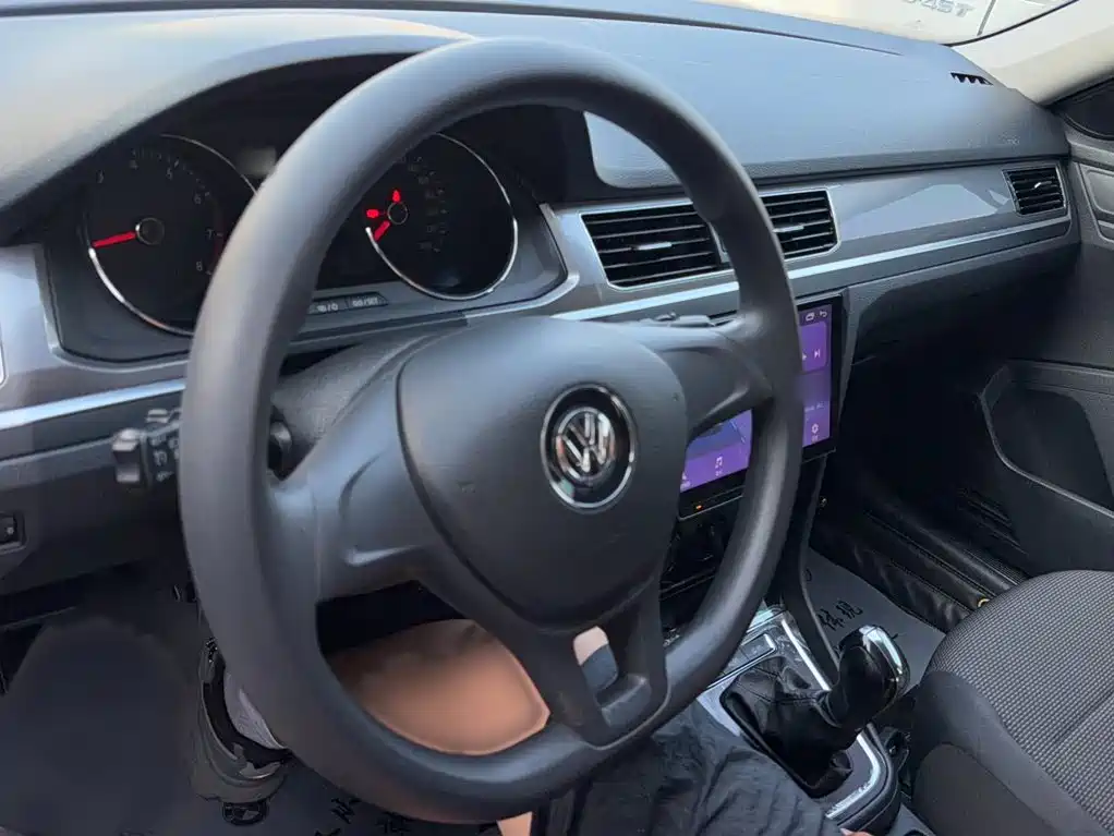 Volkswagen Bora 2022