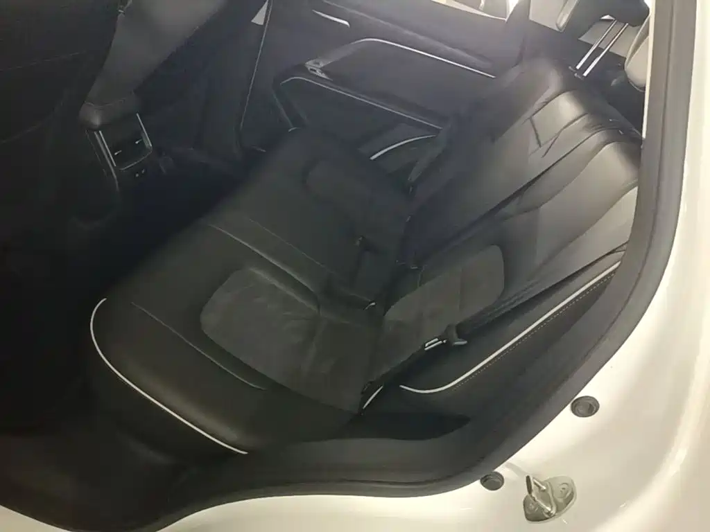 Haval H6 2021 — фото 17