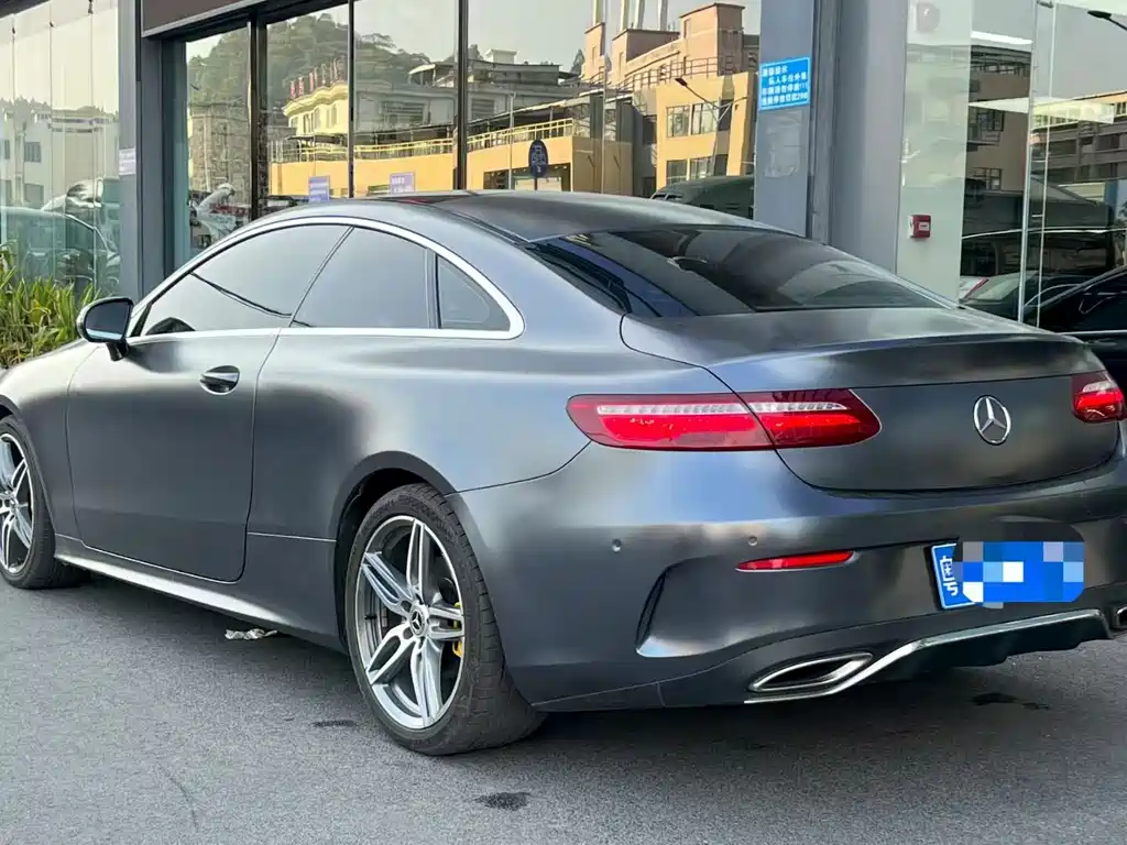 Mercedes-Benz E-Class 2018 — фото 8