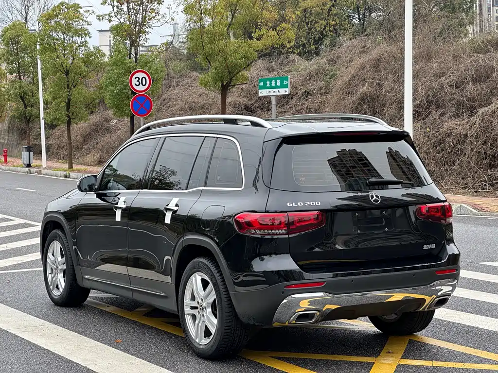 Mercedes-Benz GLB 2022 — фото 15