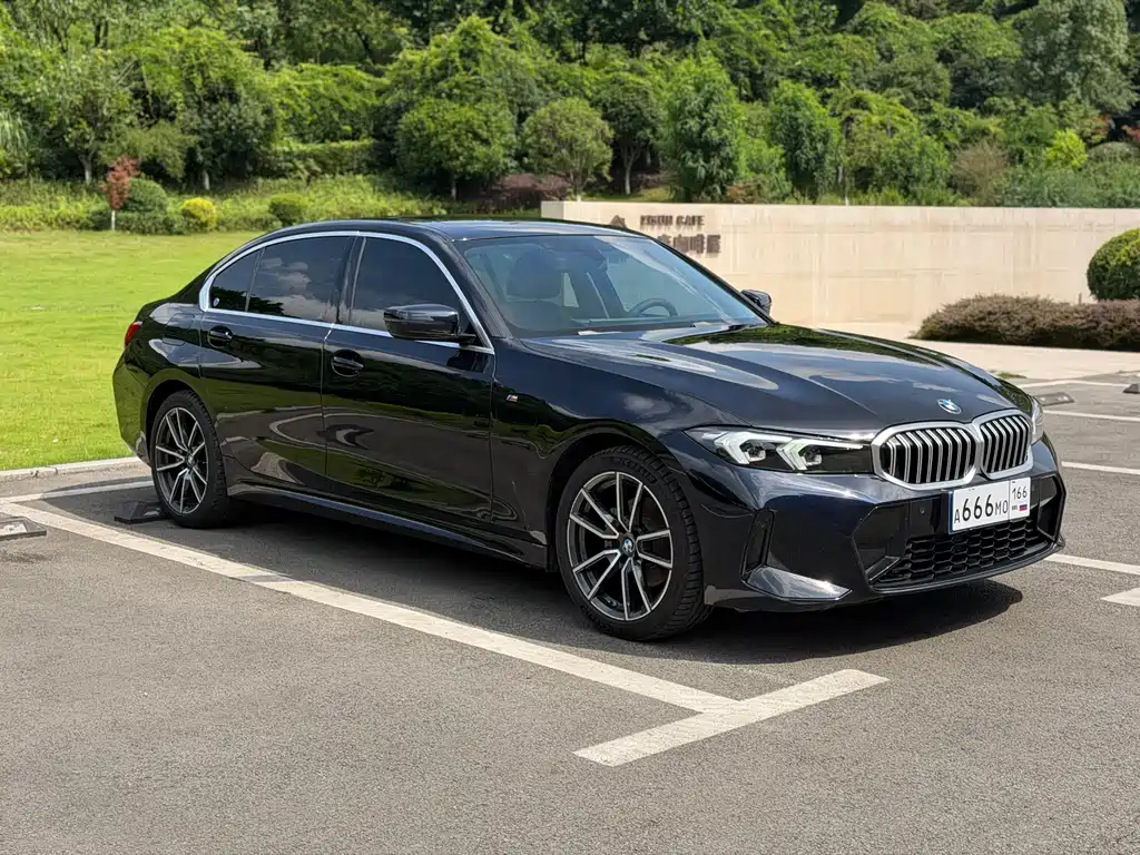 BMW 3 Series 2023
