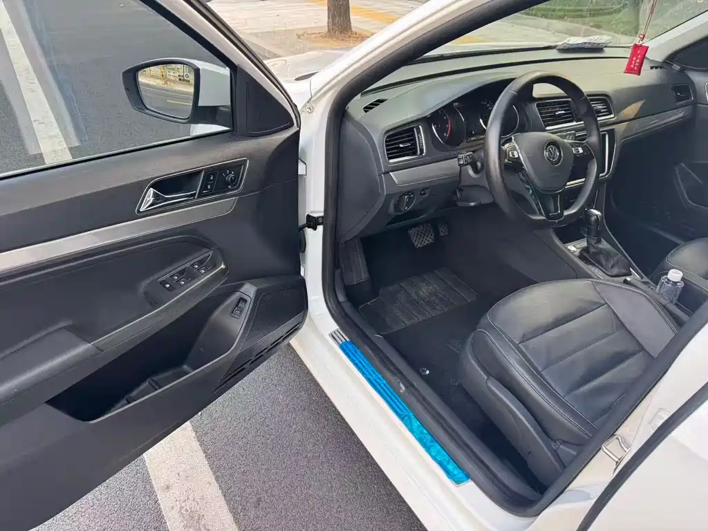 Volkswagen Lavida 2017