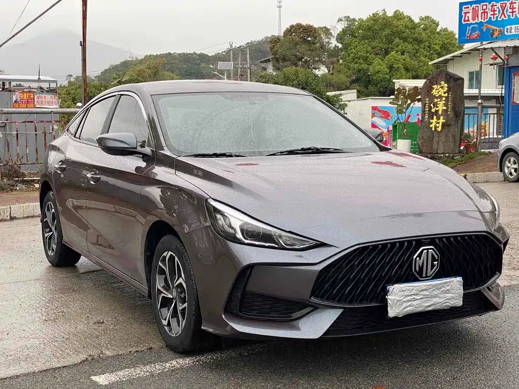 MG MG5 2022