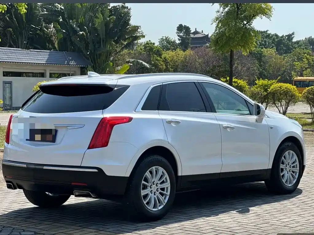 Cadillac XT5 2019 — фото 7