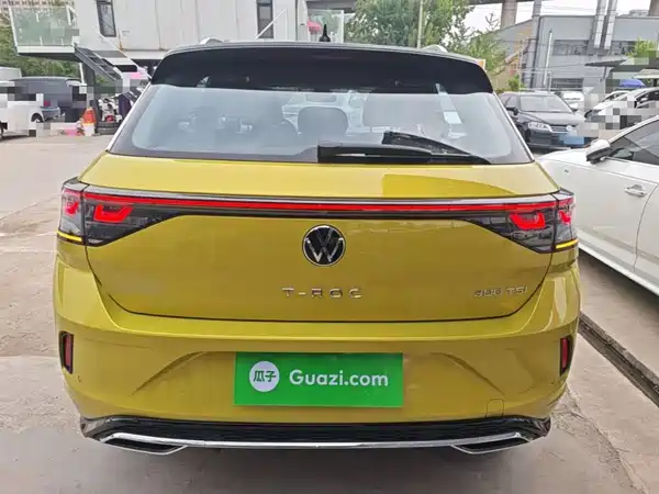 Volkswagen T-Roc 2023