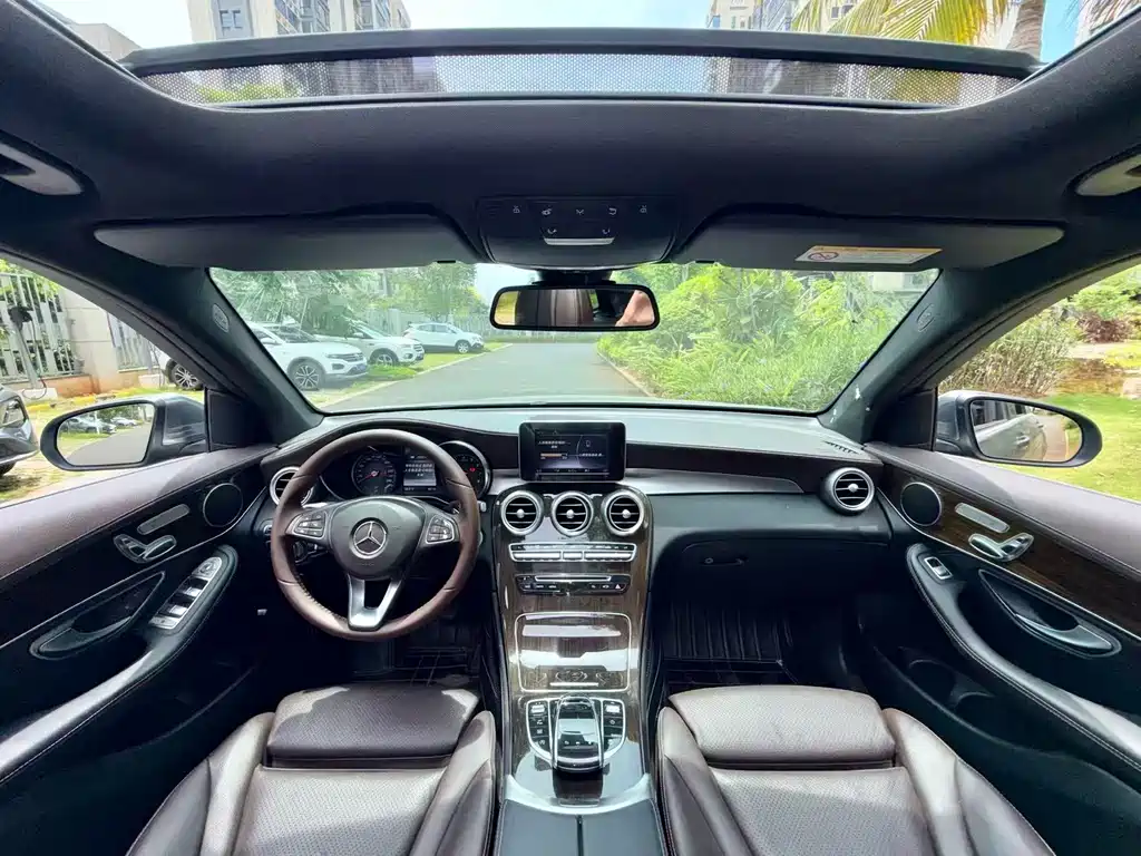 Mercedes-Benz GLC 2019 — фото 14