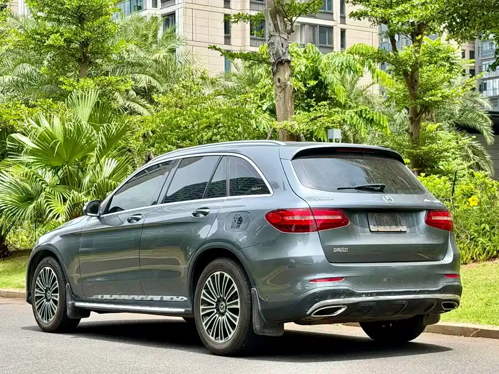 Mercedes-Benz GLC 2019