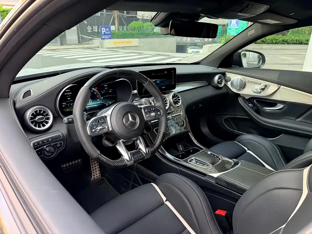 Mercedes-Benz C-Class AMG 2020 — фото 6