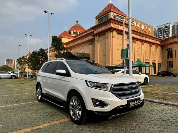 Ford Edge 2016