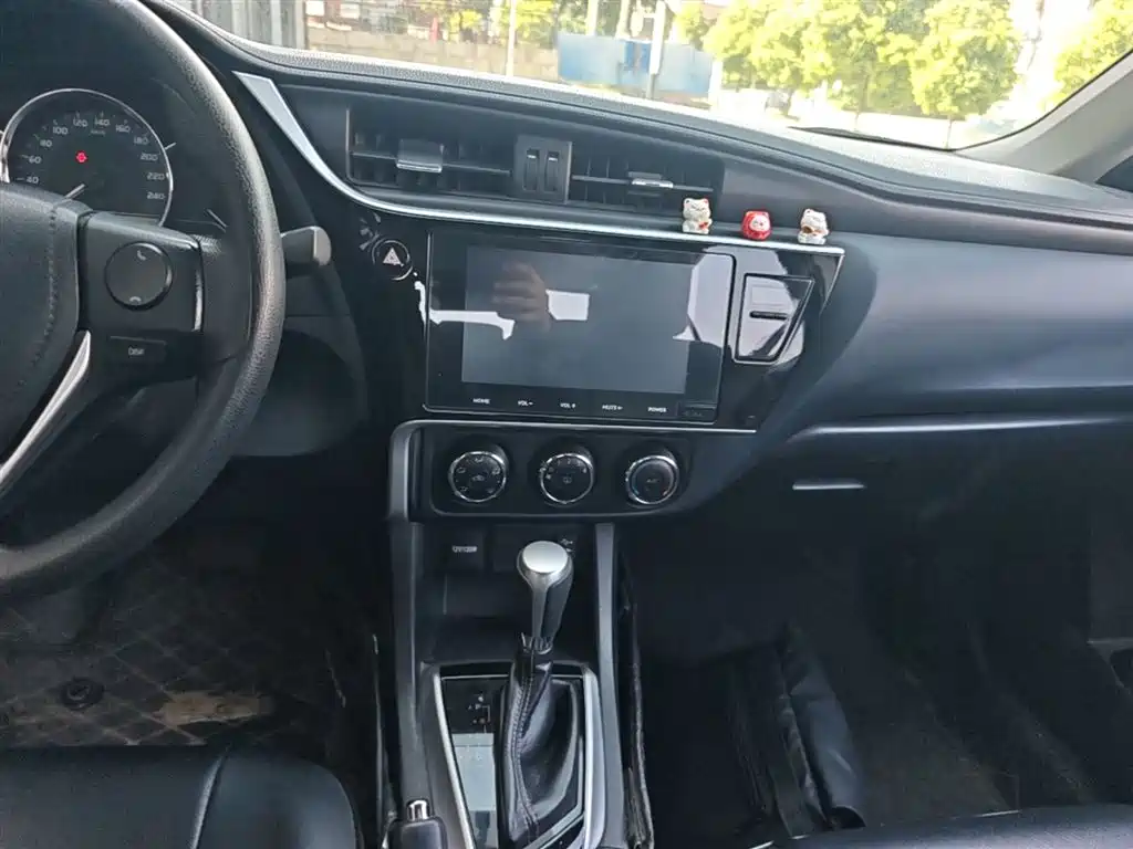 Toyota Levin 2017 — фото 13