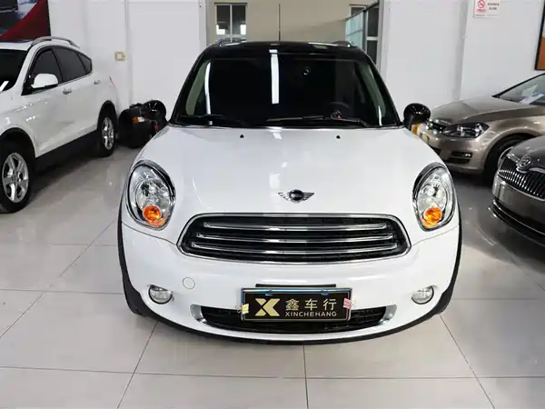 MINI Countryman 2015