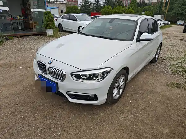 BMW 1 Series 2015