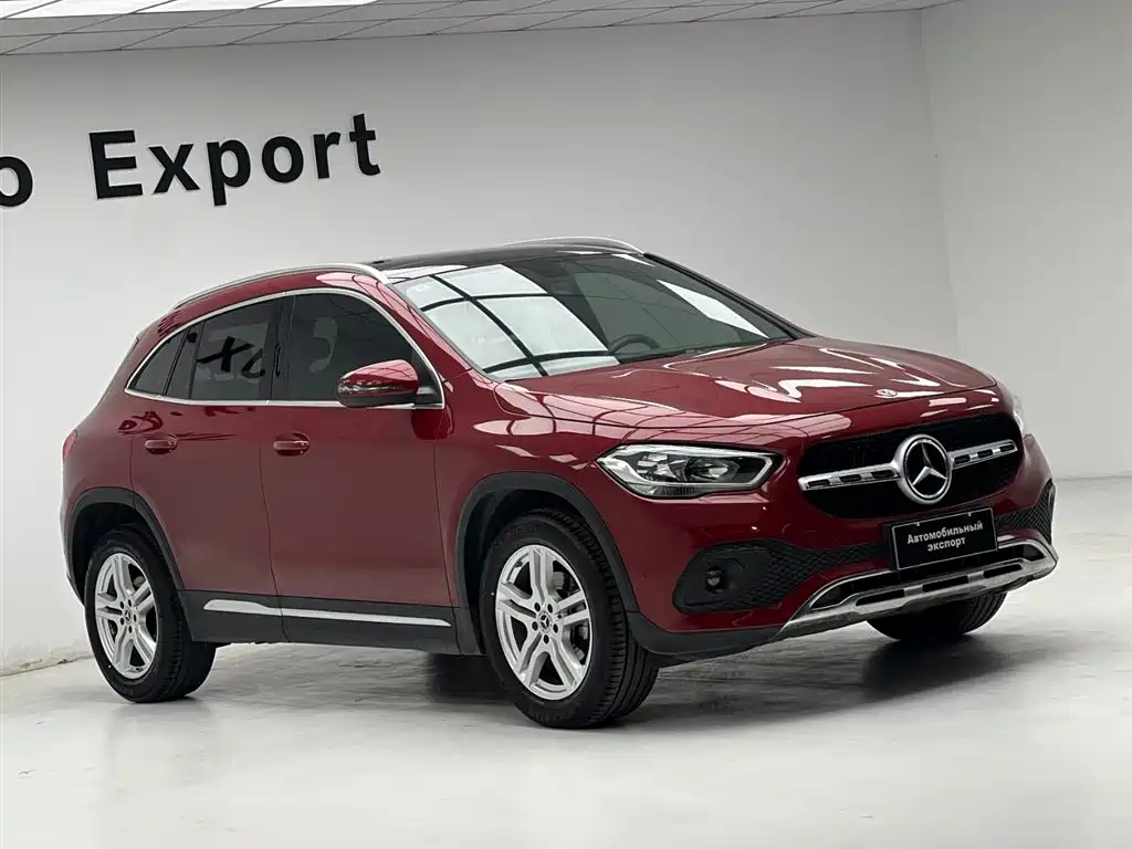 Mercedes-Benz GLA 2021