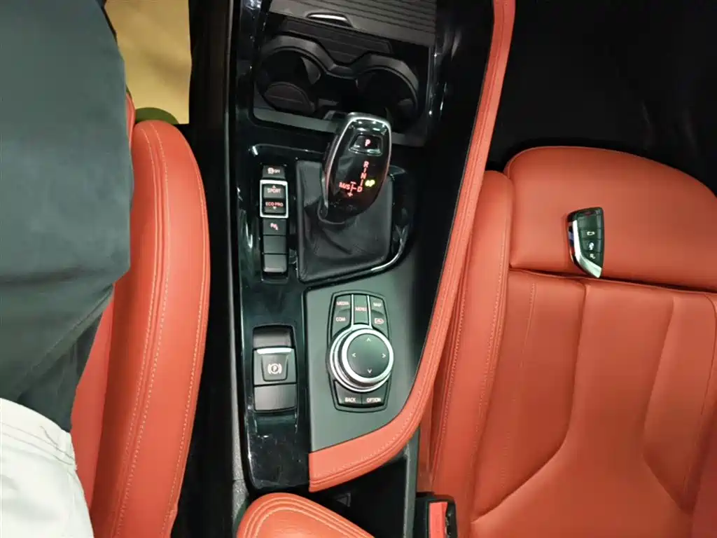 BMW X2 2021 — фото 14