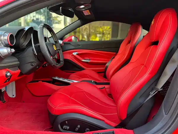Ferrari F8 2020
