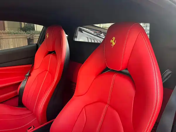 Ferrari F8 2020