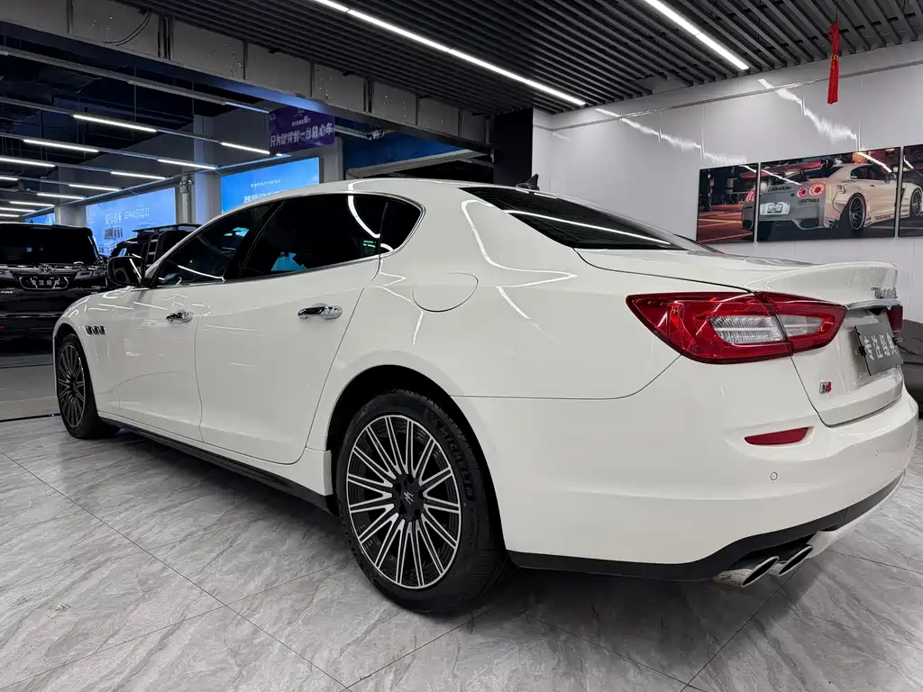 Maserati Quattroporte 2013 — фото 21