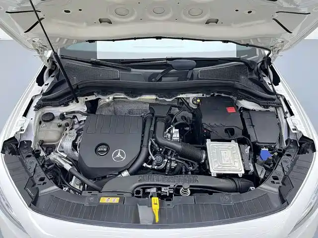 Mercedes-Benz GLA 2021 — фото 17