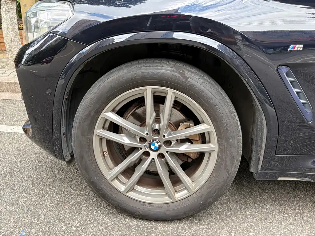 BMW X4 2021 — фото 23