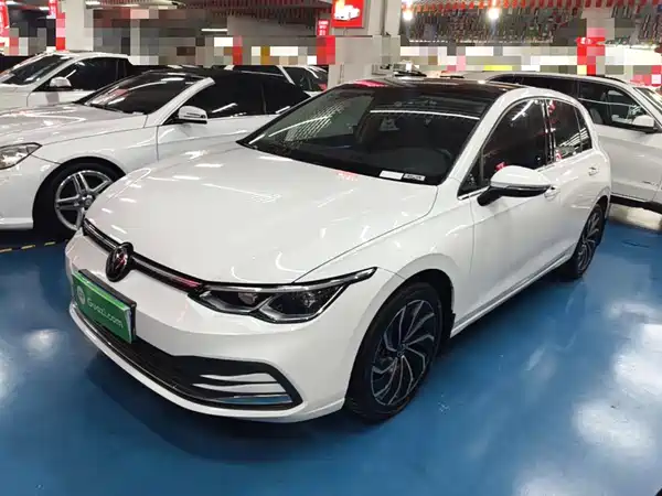 Volkswagen Golf 2021