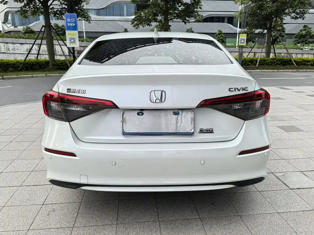 Honda Civic 2022 — фото 4